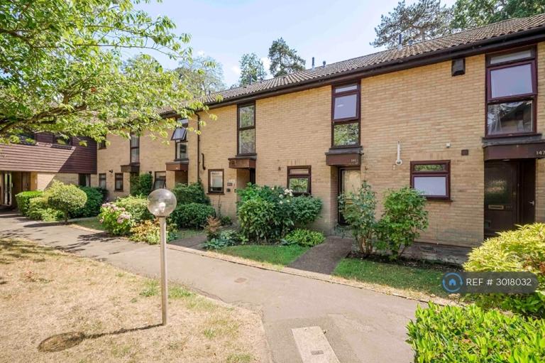 House Inkerman Road in Woking