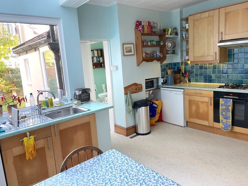 Room Greville Road in Bristol