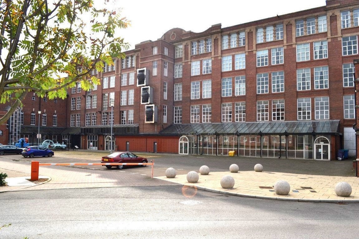 Flat Heritage Way in Wigan