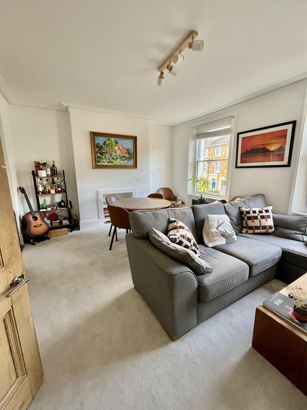 Room Eastlake Road in Greater London
