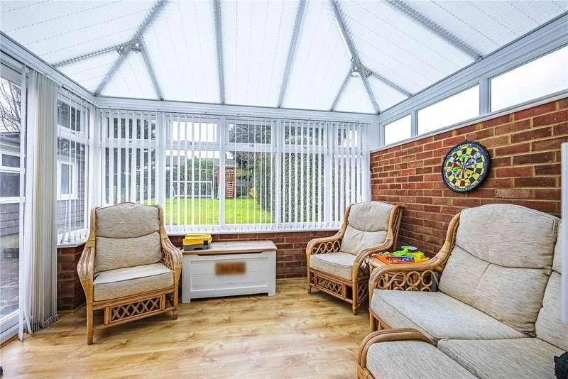 House Fairfolds in Watford