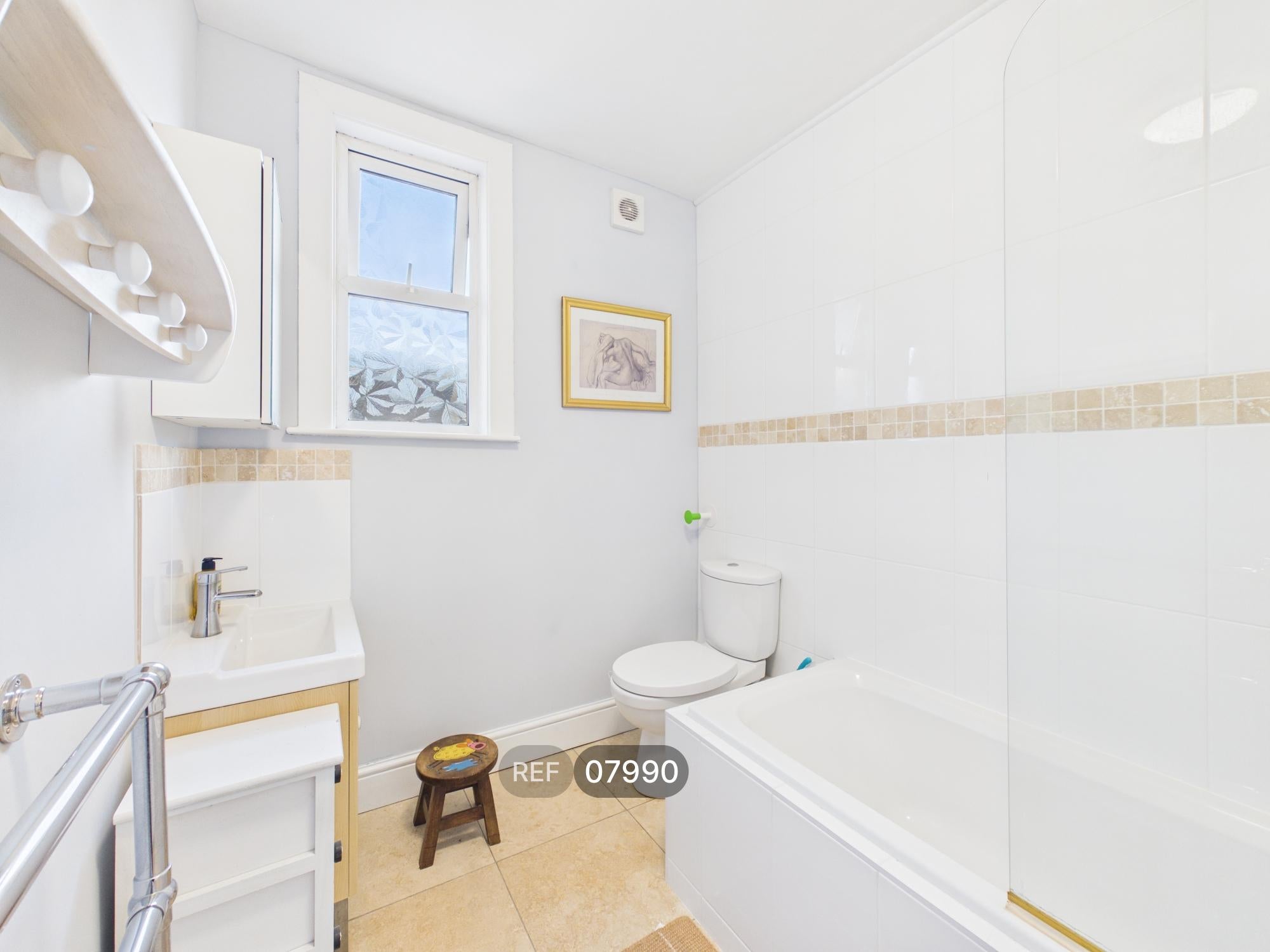 Flat Thorncliffe Rise in Nottingham