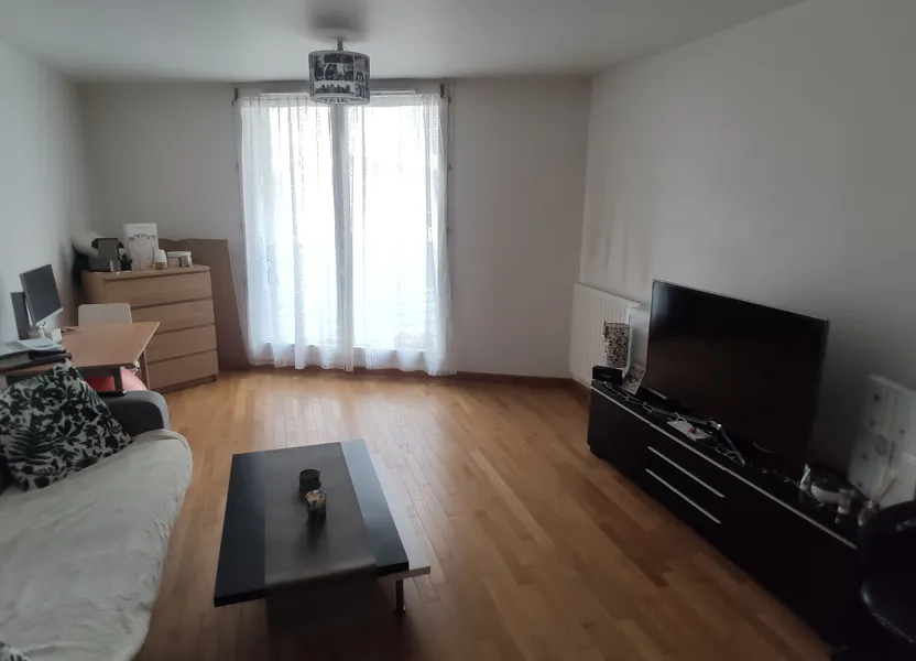 Room Rue du Passeur de Boulogne in Issy-les-Moulineaux