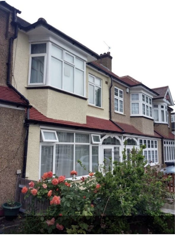 Room The Woodlands in Greater London