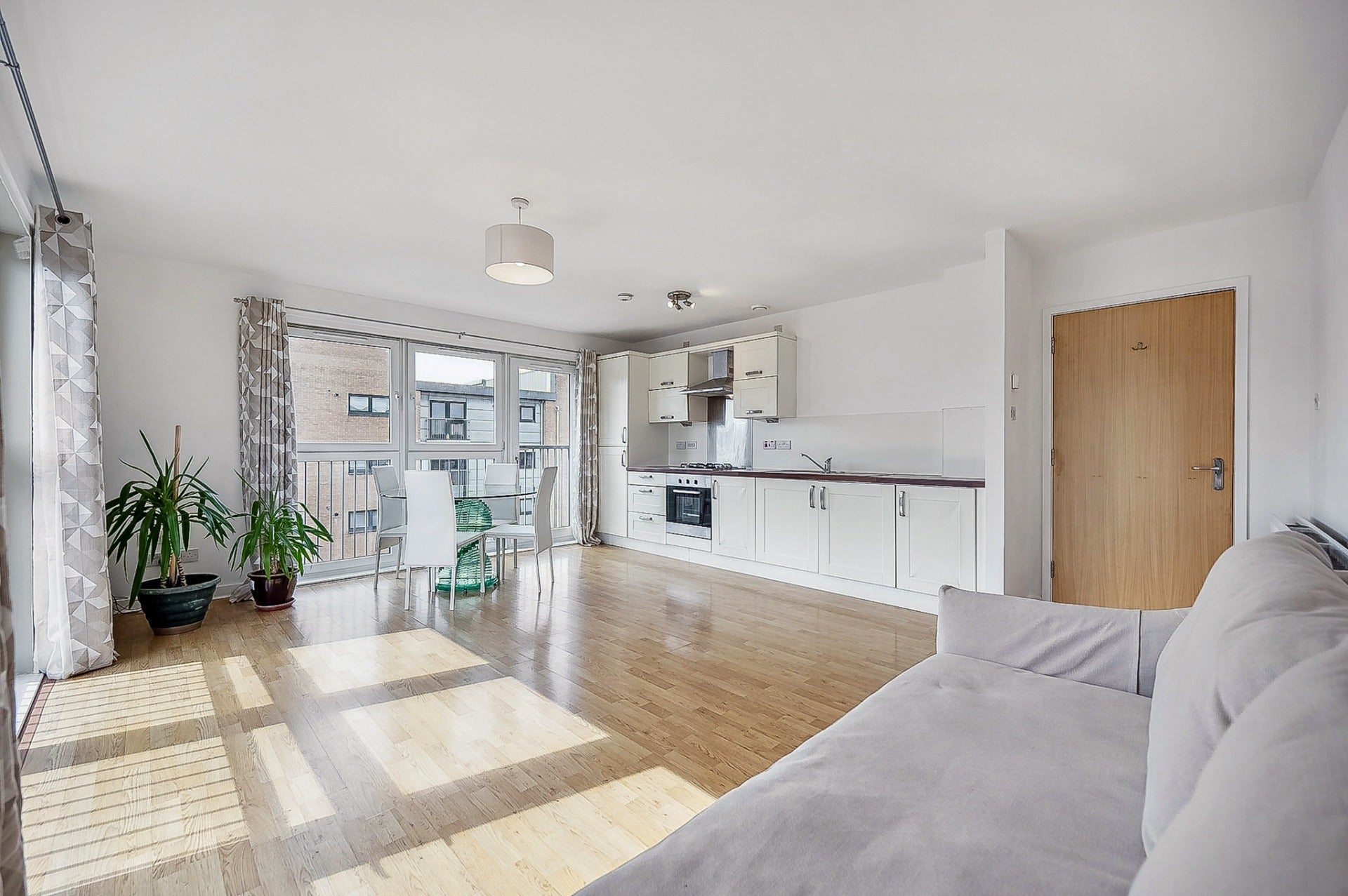 Flat Barrland Street in Glasgow