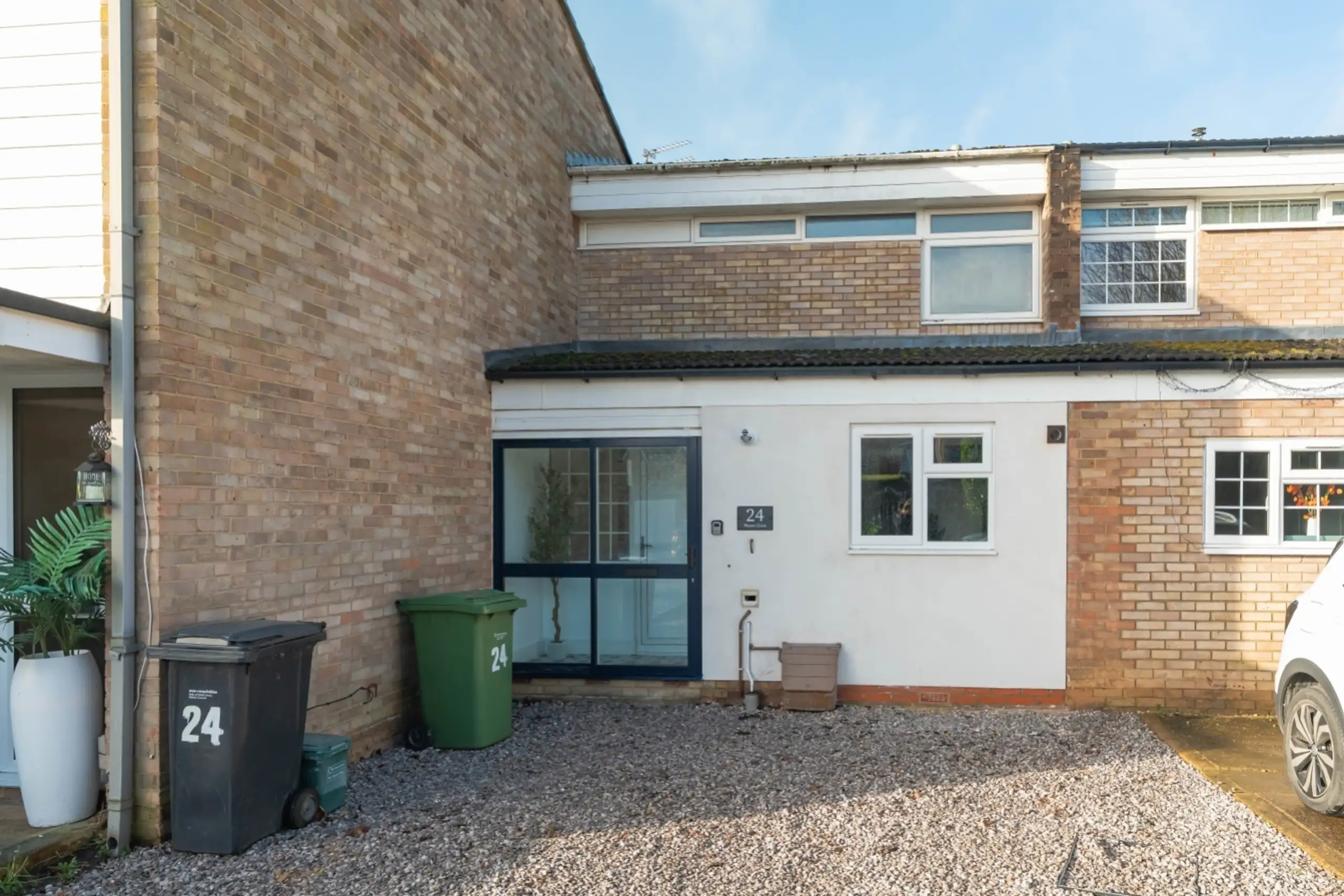 Room Waxes Close in Vale of White Horse