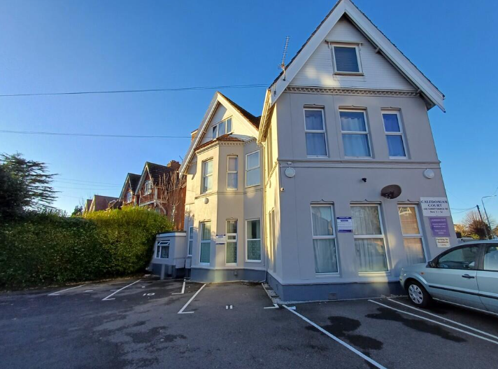 Flat Christchurch Road in Bournemouth