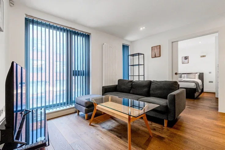 Flat Central Street in Greater London