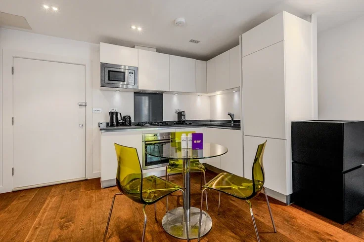 Flat Central Street in Greater London