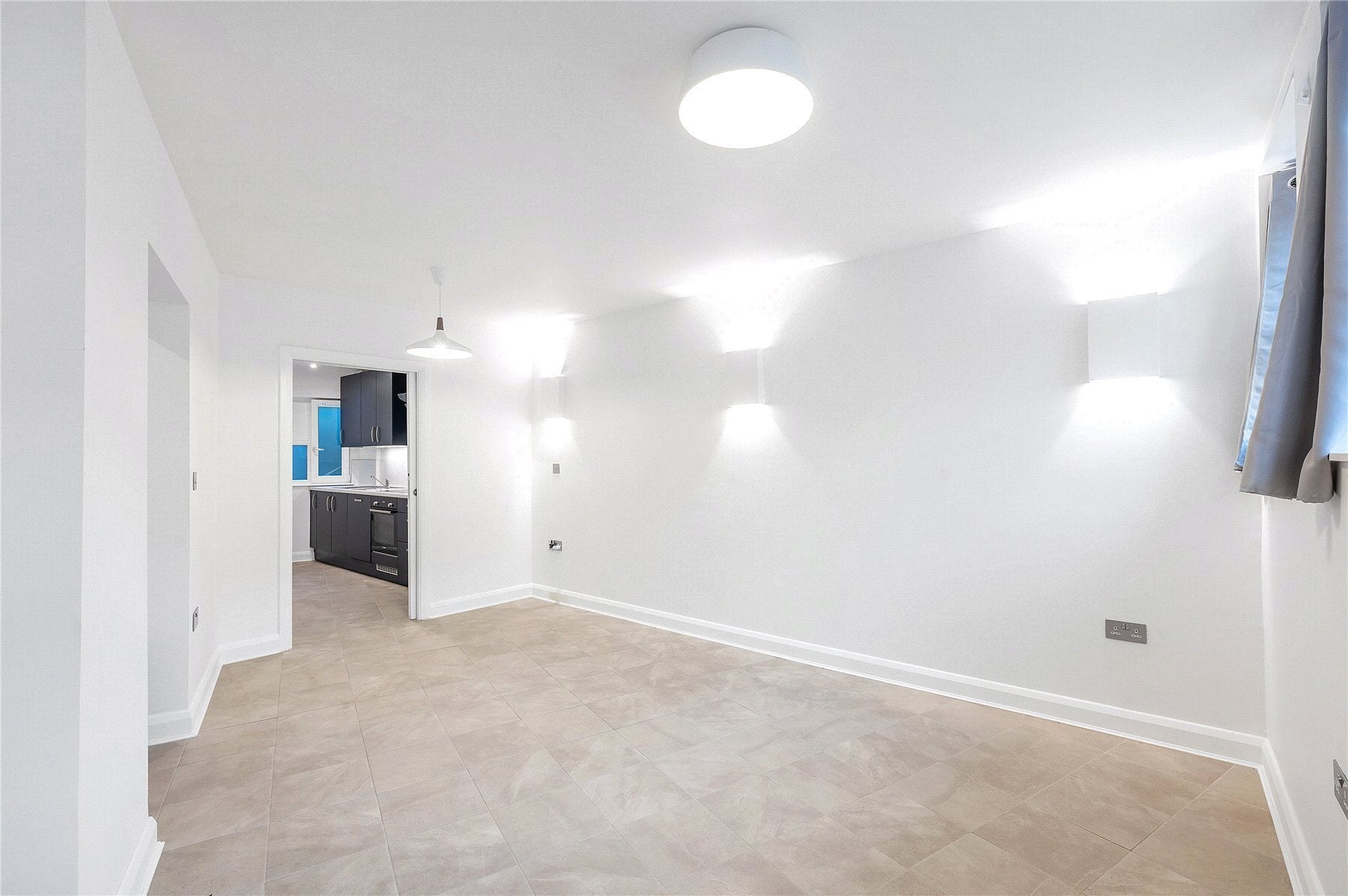 House Kellino Street in Greater London