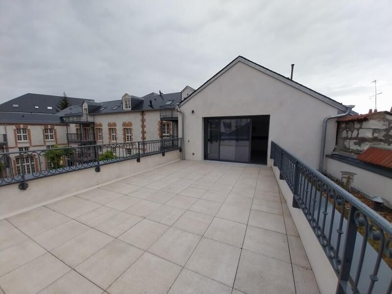 Flat Rue Porte Madeleine in Orléans