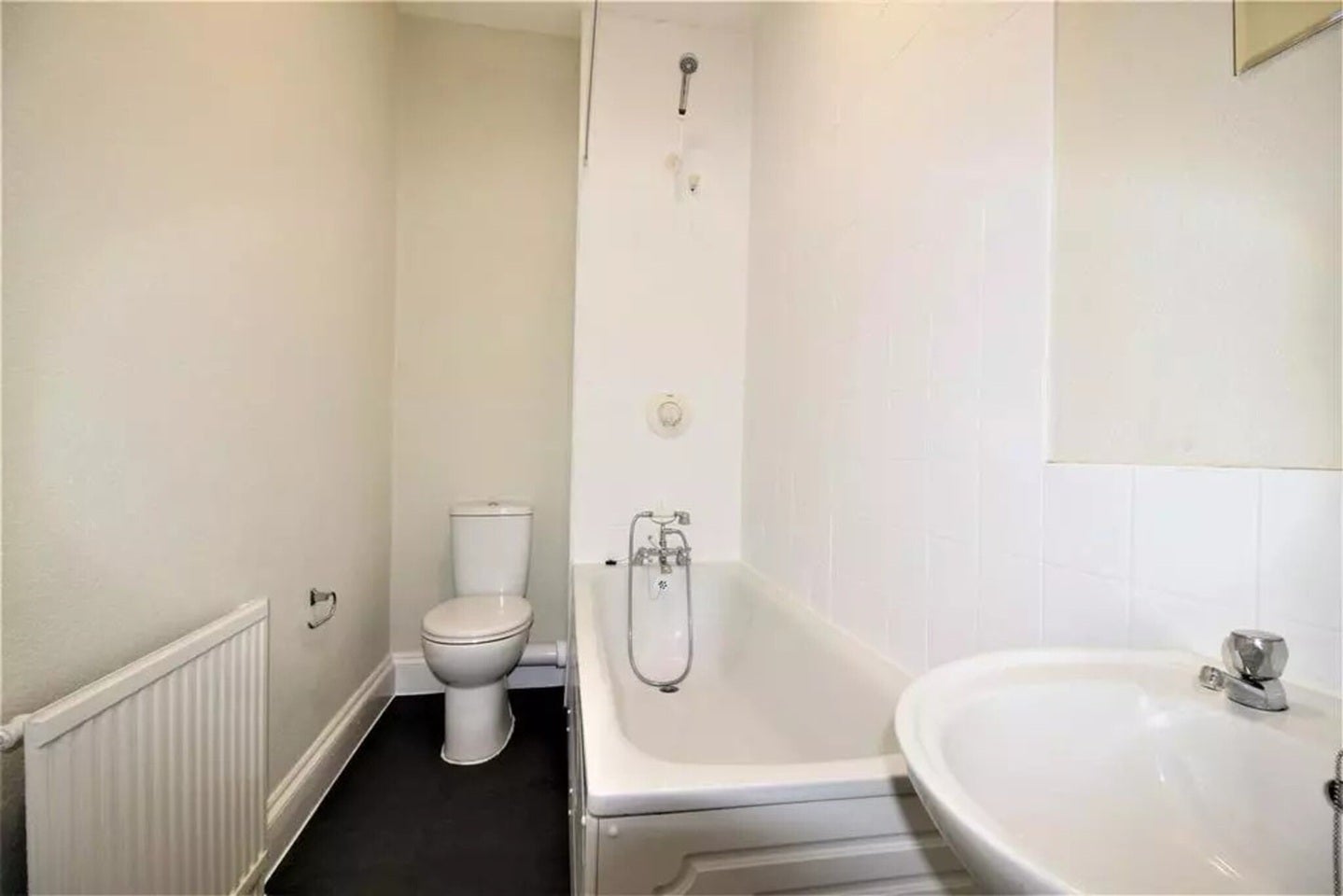 Flat Bethnal Green Road in Greater London