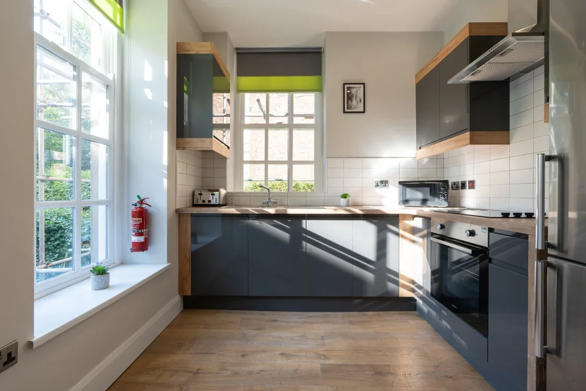 Flat Eskdale Terrace in Newcastle upon Tyne
