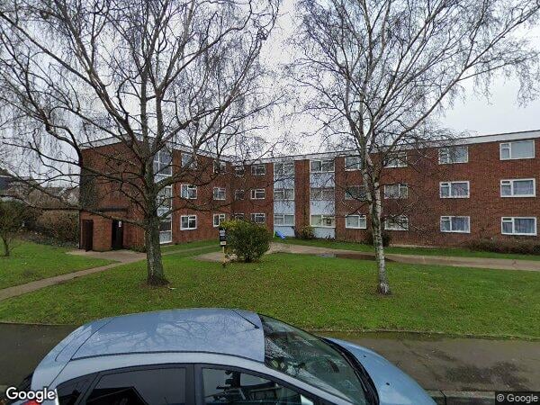 Flat Wessex Drive in Greater London