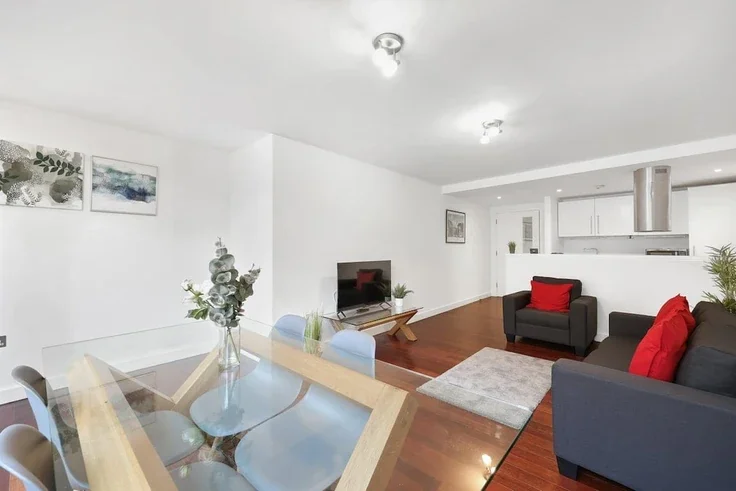 Flat Redchurch Street in Greater London