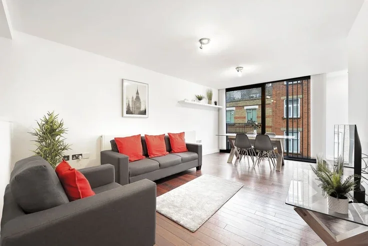 Flat Redchurch Street in Greater London