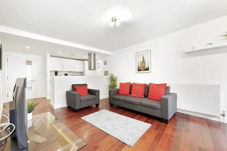 Flat Redchurch Street in Greater London