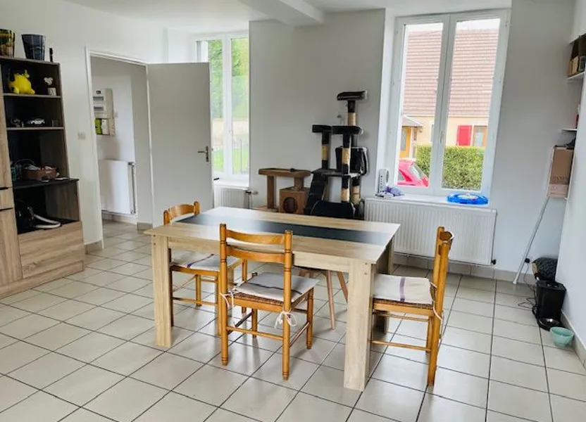 Maison Rue du Château à Festieux