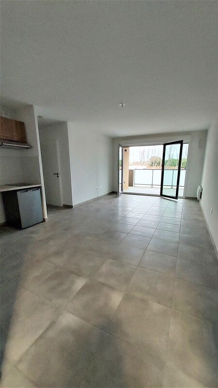 Flat Avenue Charles Deperet in Perpignan