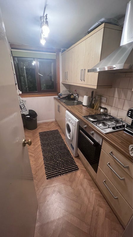 Flat Oxgangs Row in City of Edinburgh