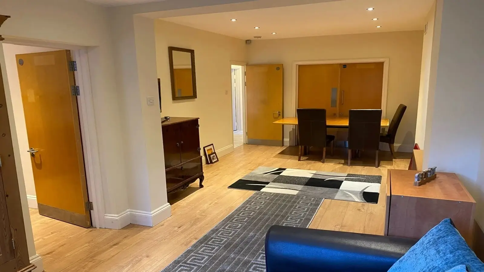 Flat Lochmere Close in Greater London