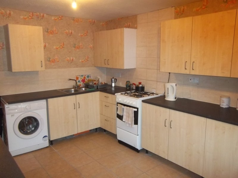 Room Cuin Road in Sandwell