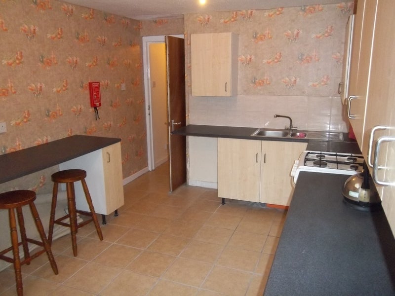 Room Cuin Road in Sandwell