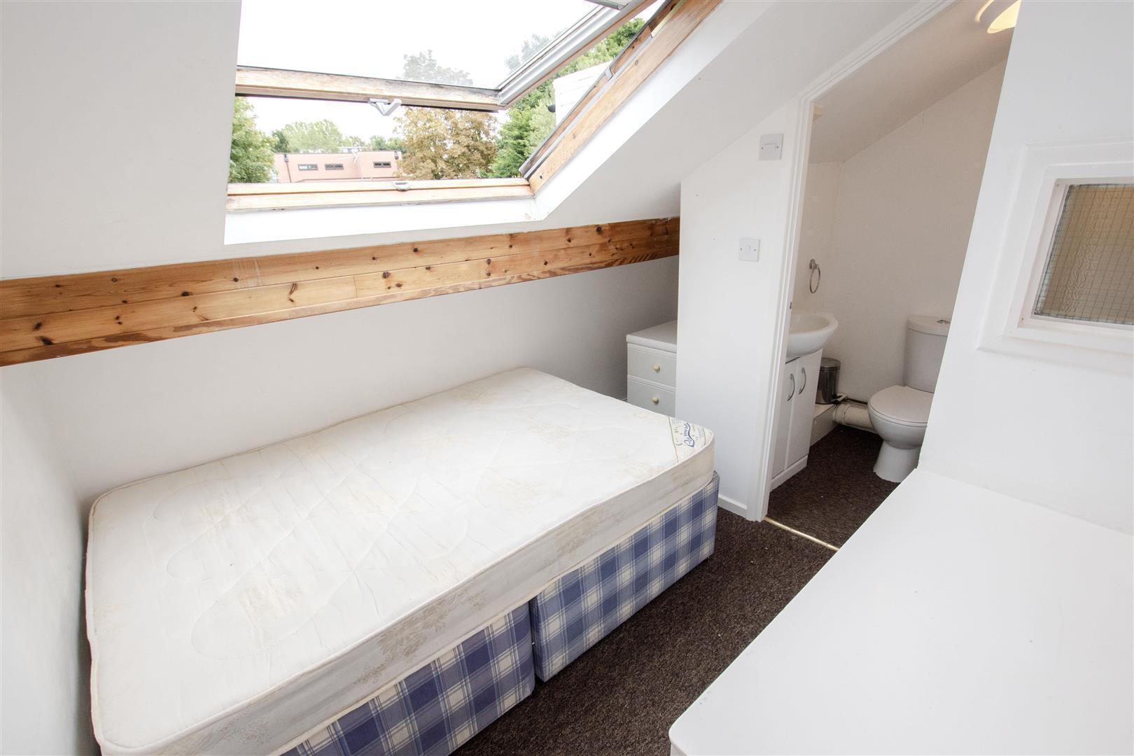 Flat Dawlish Road in Birmingham