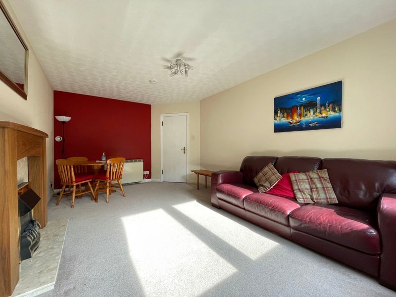 Flat Dorset Place in City of Edinburgh