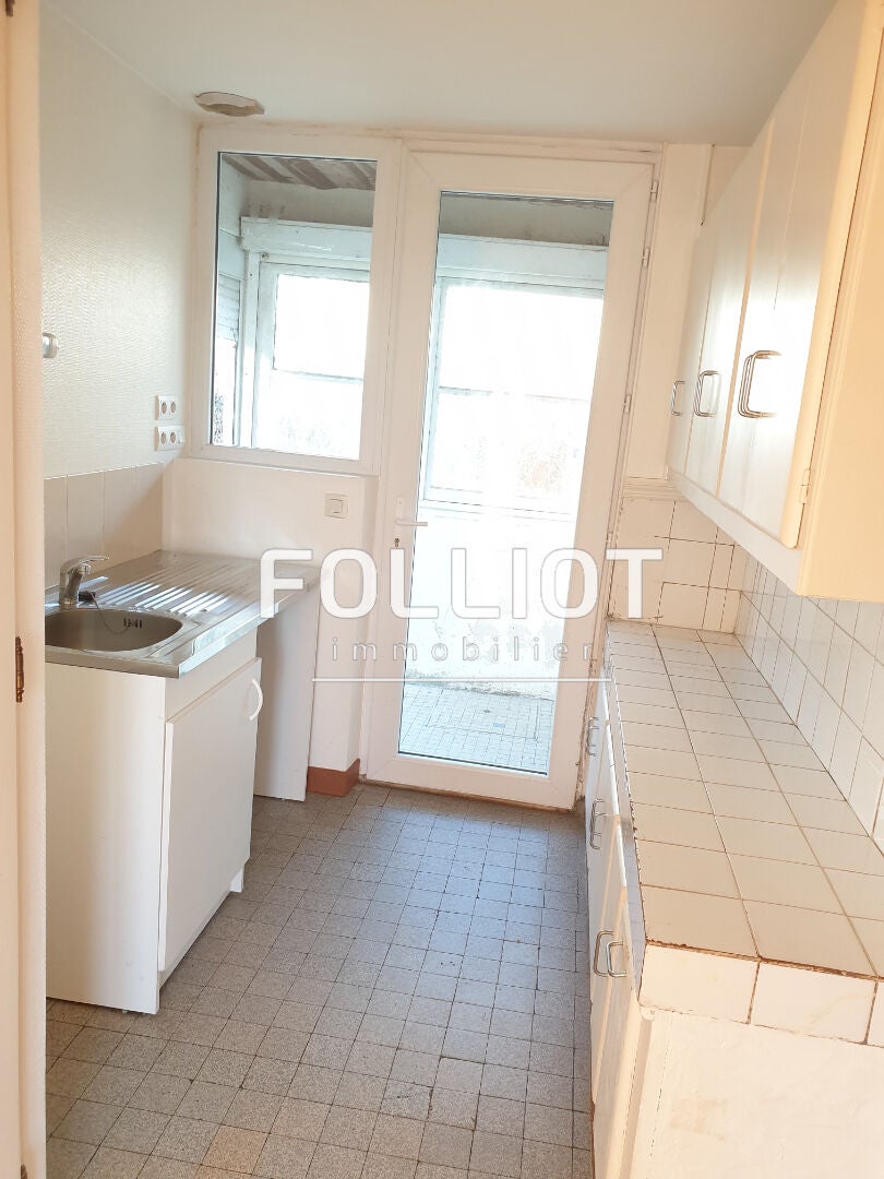 Flat Rue Alfred Duros in Condé-sur-Vire