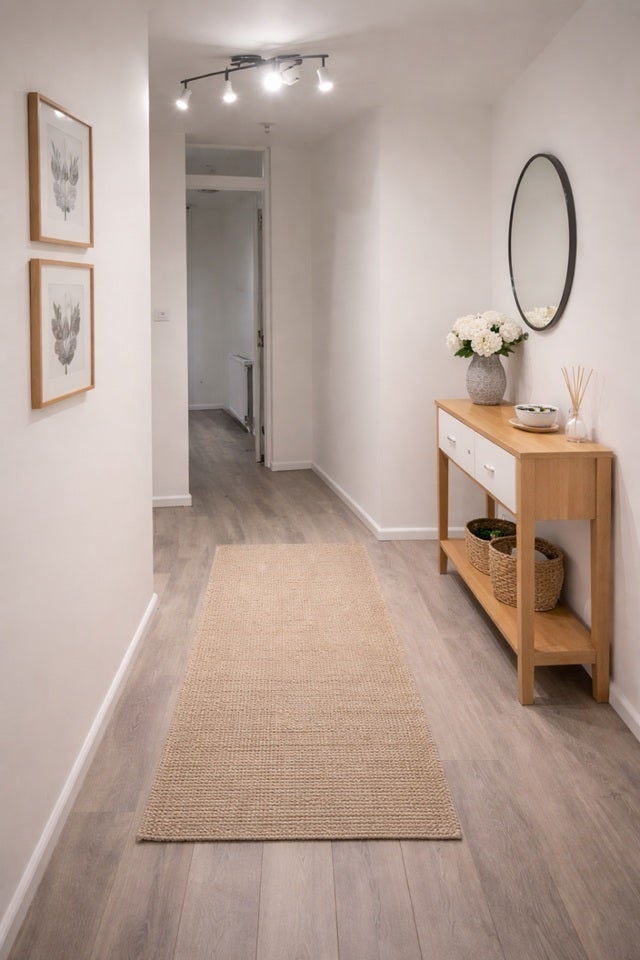 Room Champion Road in Greater London