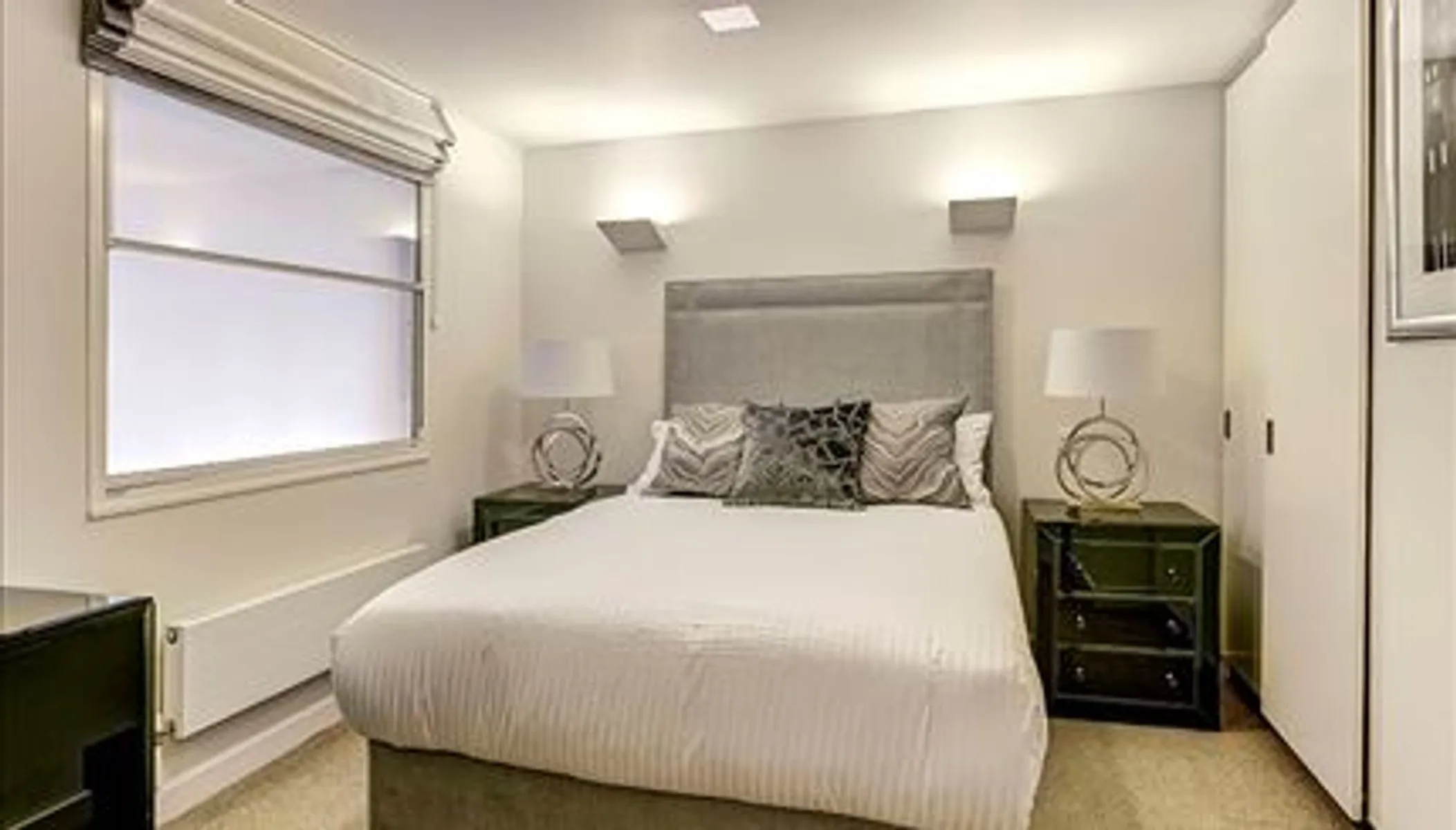 Flat Fulham Road in Greater London