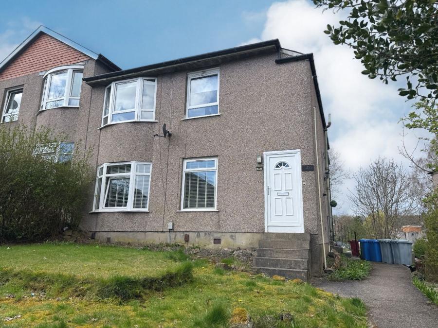 Flat Montford Avenue in Rutherglen