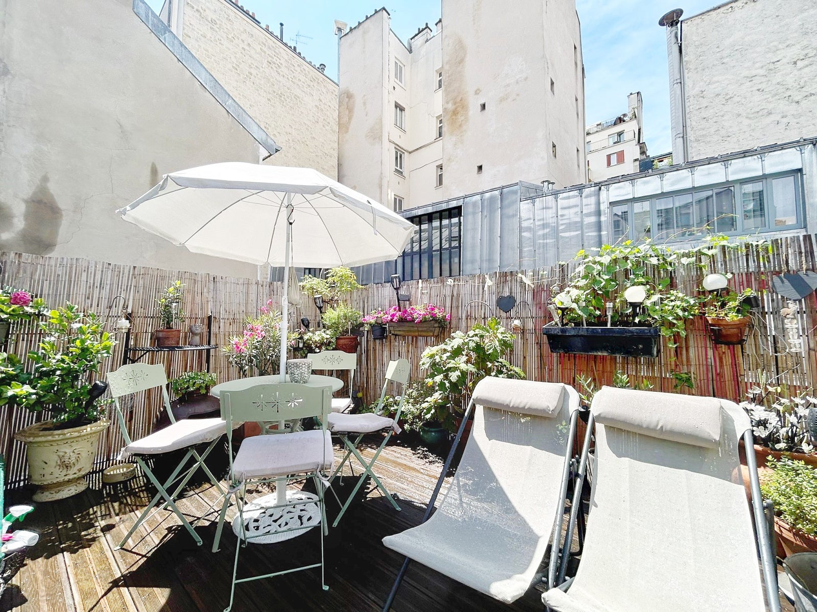 Appartement Rue des Maraîchers à Paris