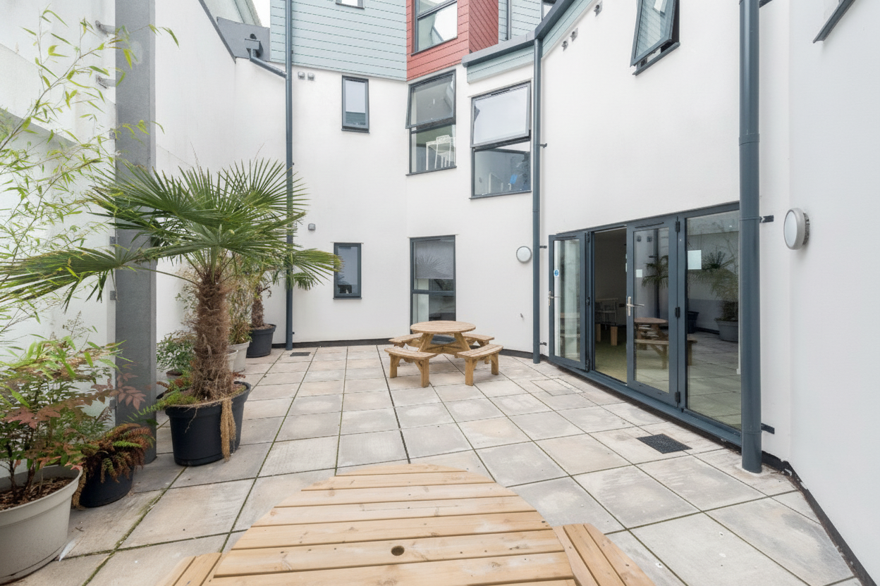 Room Verney Street in Exeter