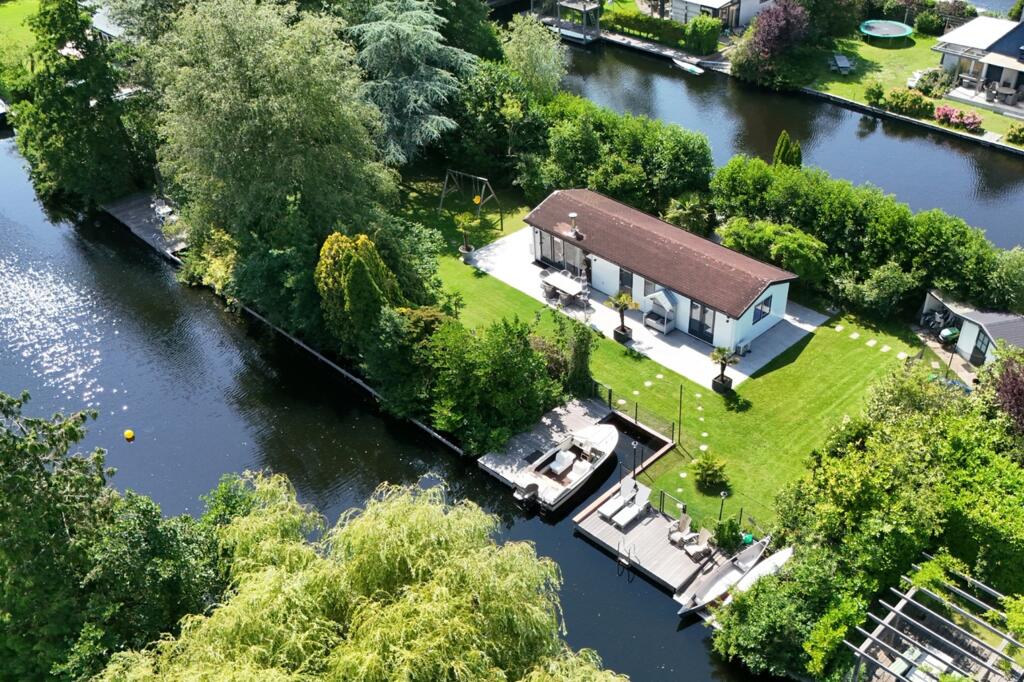 Huis Achterbos 50 R 2 in Vinkeveen
