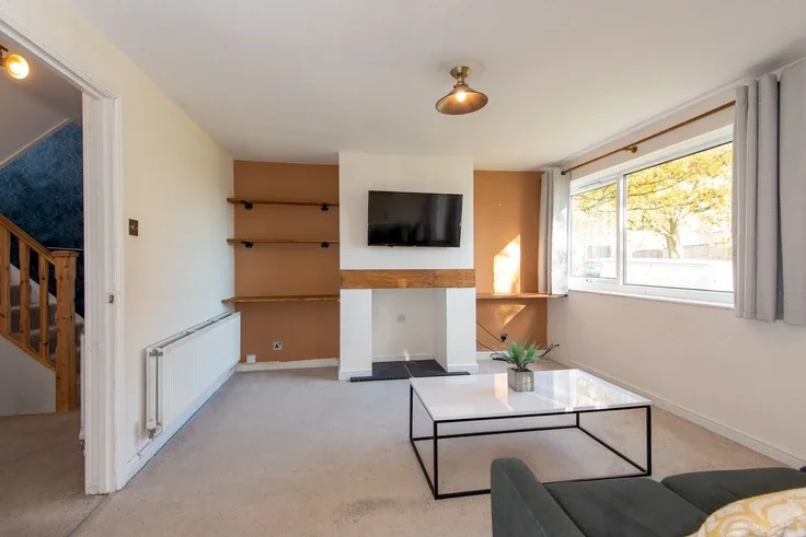 Flat Hallington Head in Newton Aycliffe