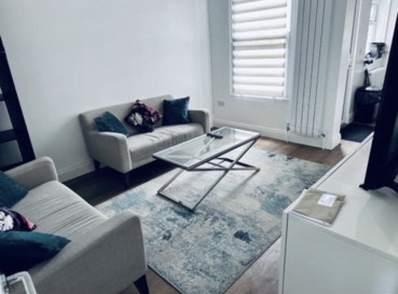 Room Liberty Avenue in Greater London