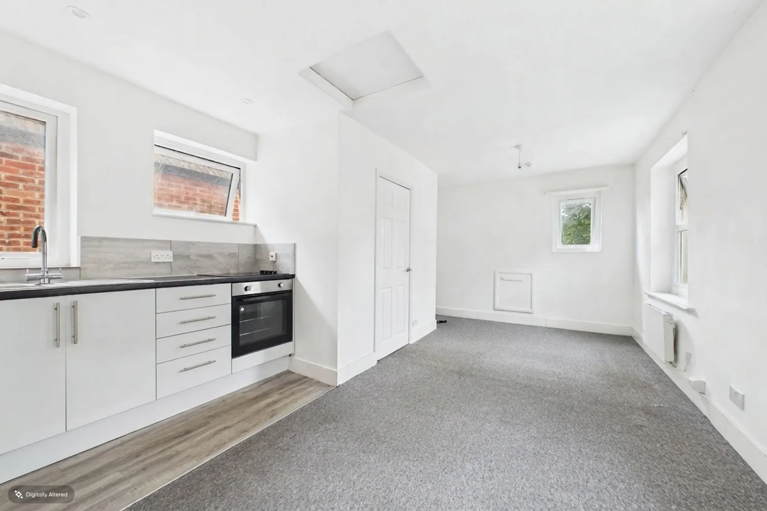 Flat Cheriton Road in Folkestone and Hythe District