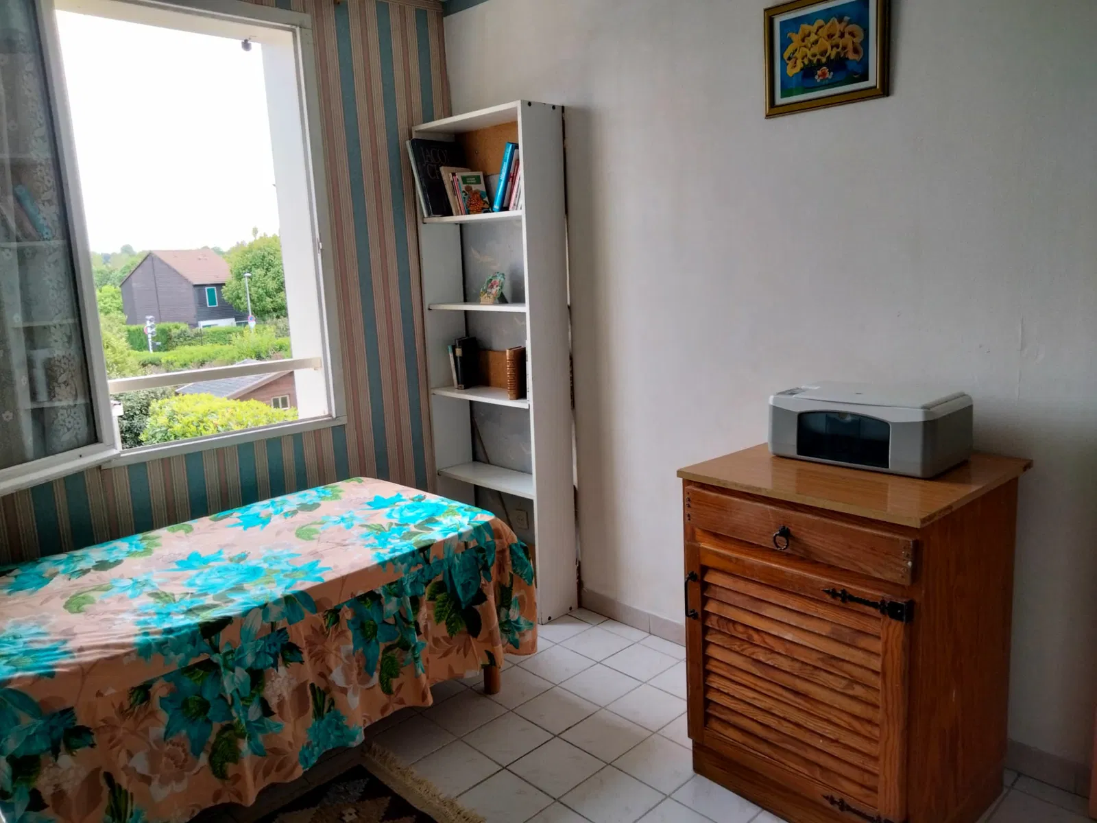 Room Rue Alcide de Gasperi in Émerainville