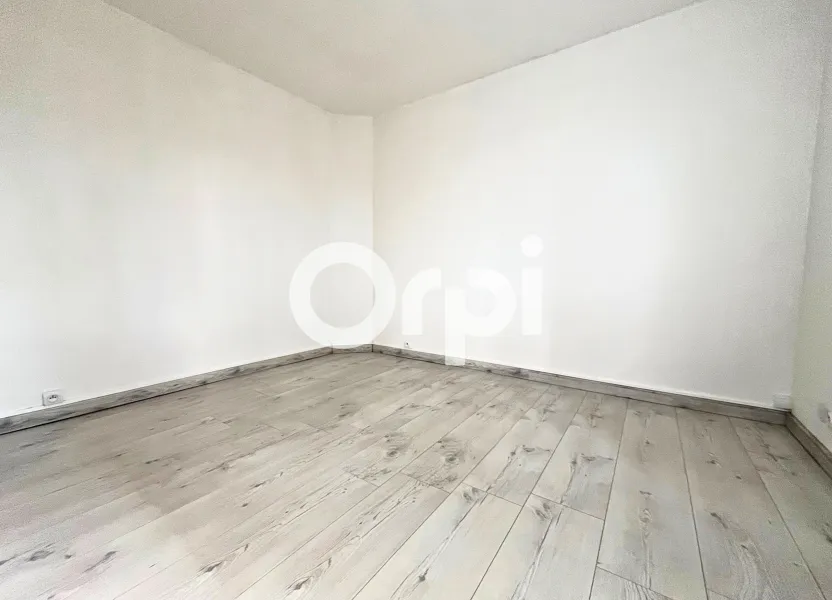 Appartement Berge du Canal à Saint-Quentin