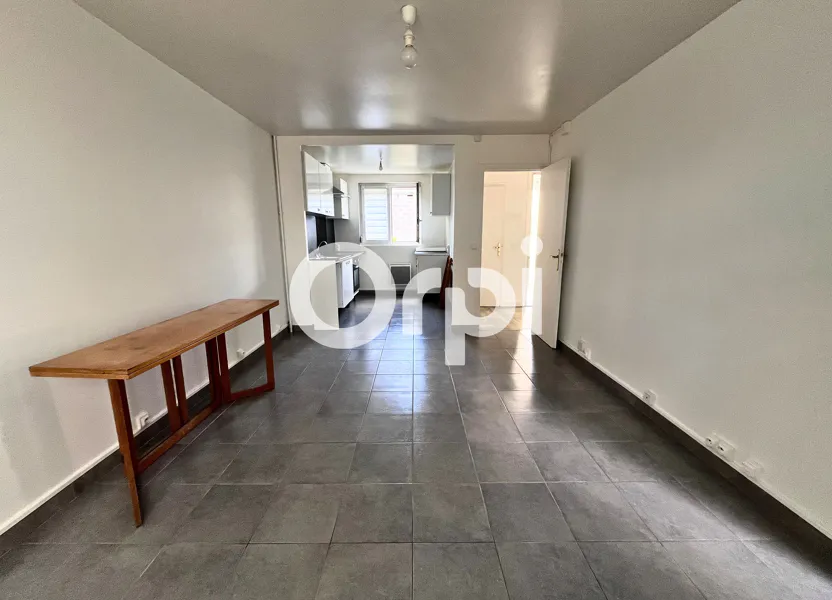 Appartement Berge du Canal à Saint-Quentin