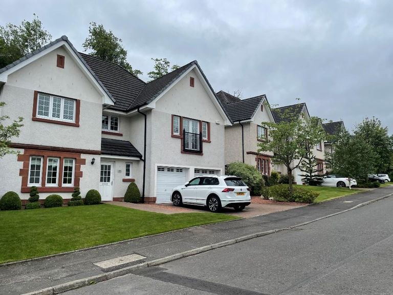 House Jordanhill Crescent in Glasgow