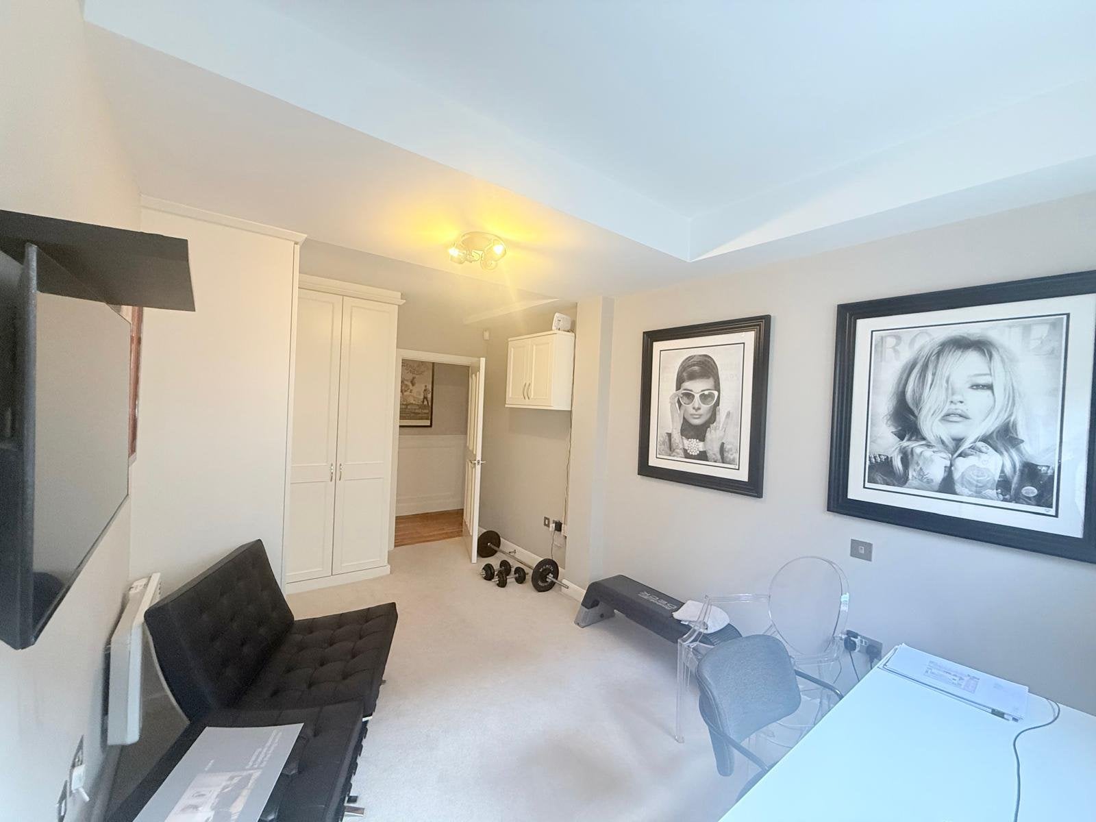 Flat Regent Road in Bradford