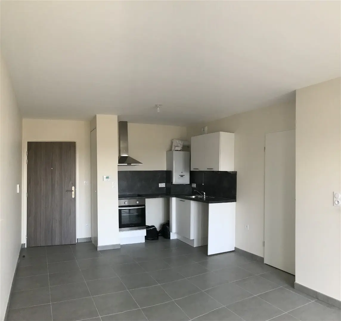 Appartement Rue Sylviane Bouland à Ingré