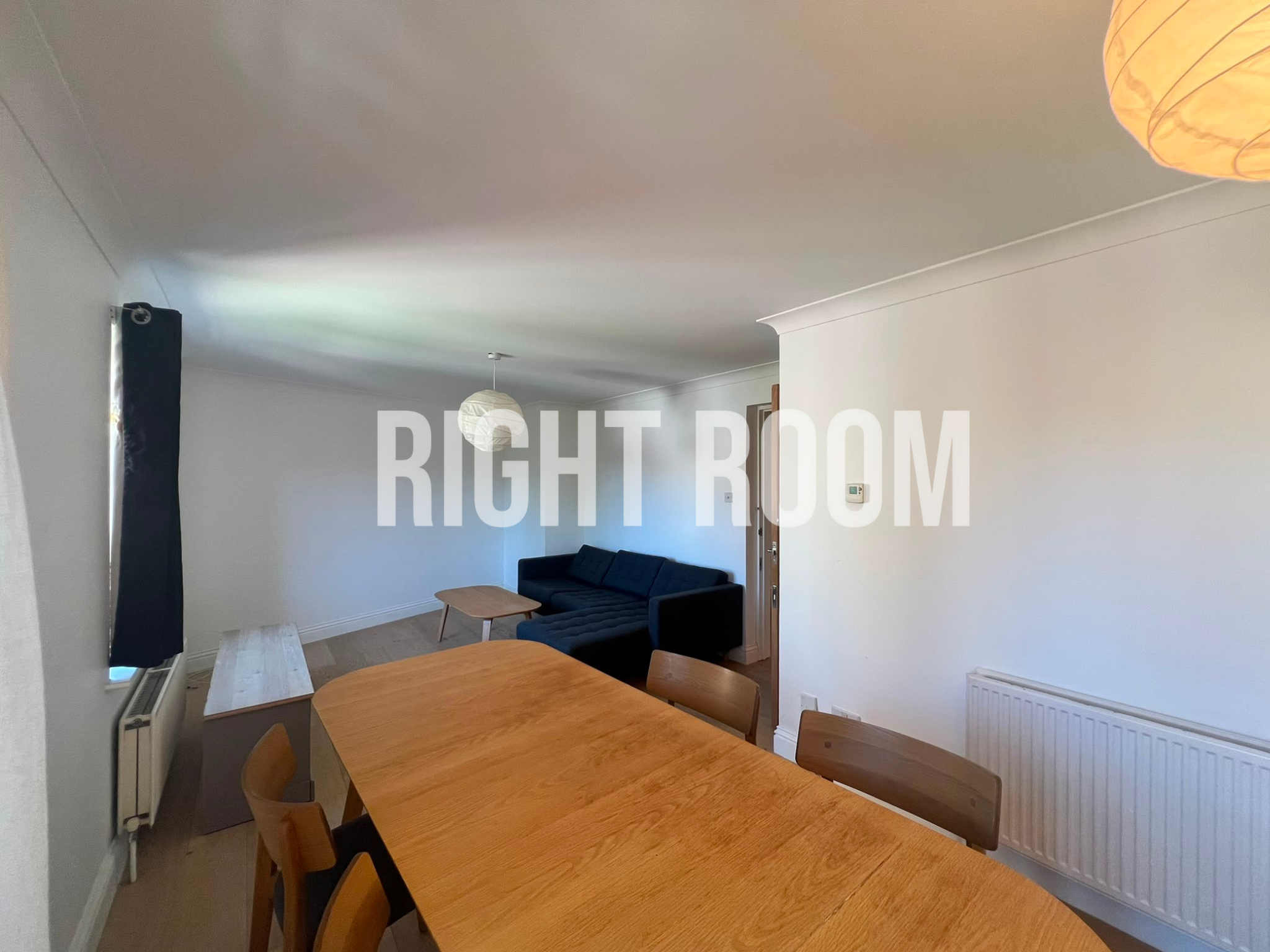 Flat Blenheim Court in London