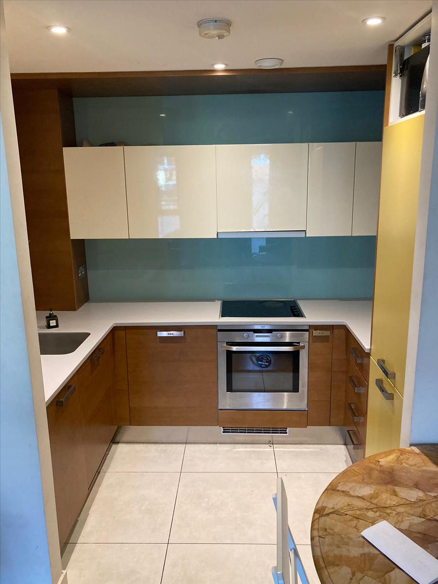 Flat Gifford Street in Greater London