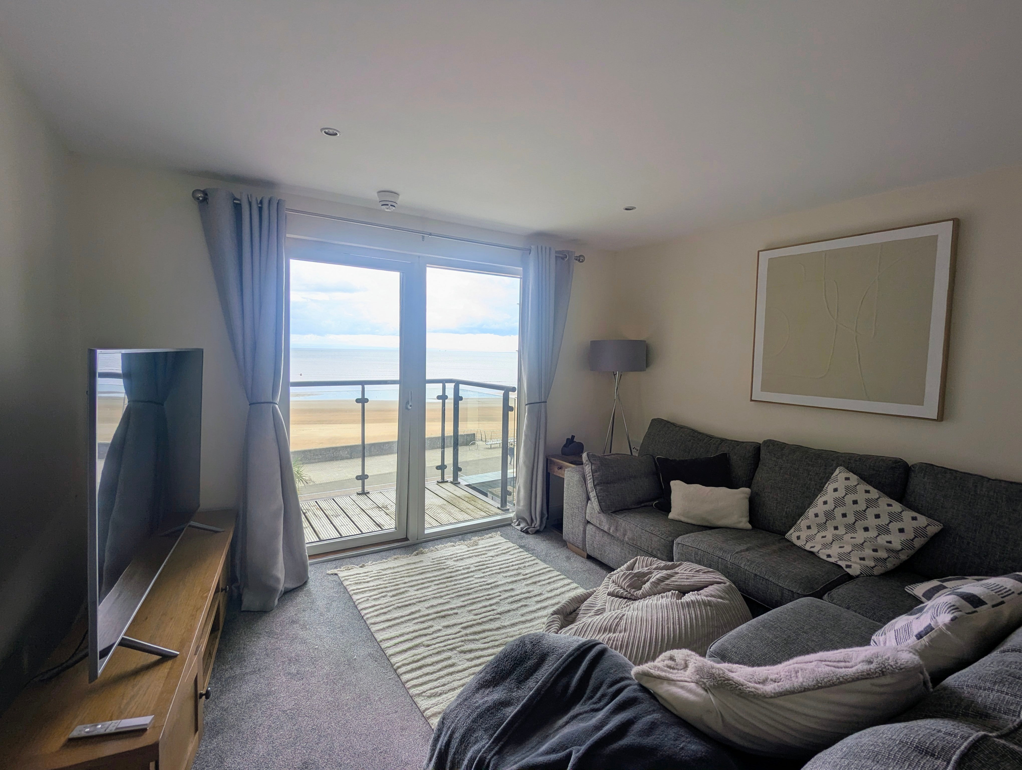 Flat Trawler Road in Swansea