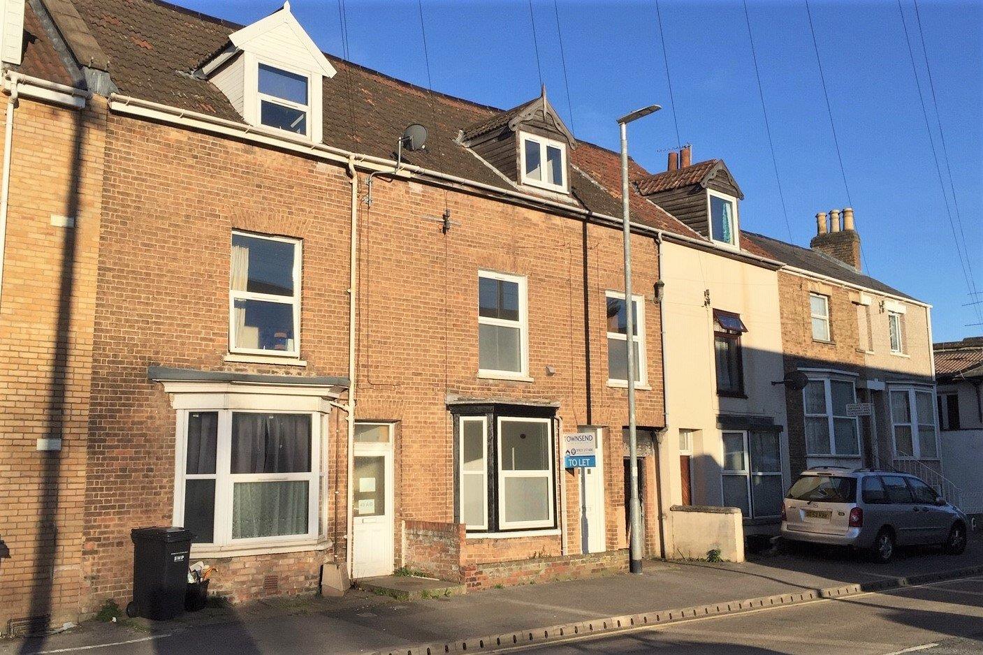 Flat Silver Street in Taunton