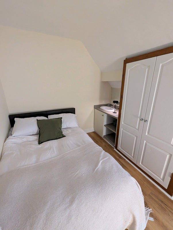 Room Ecclesall Road in Sheffield